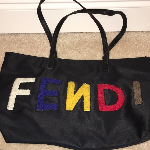 Handbags - Fendi bag